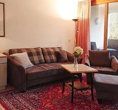 Appartementhaus Mecklenburg * Kuehlungsborn